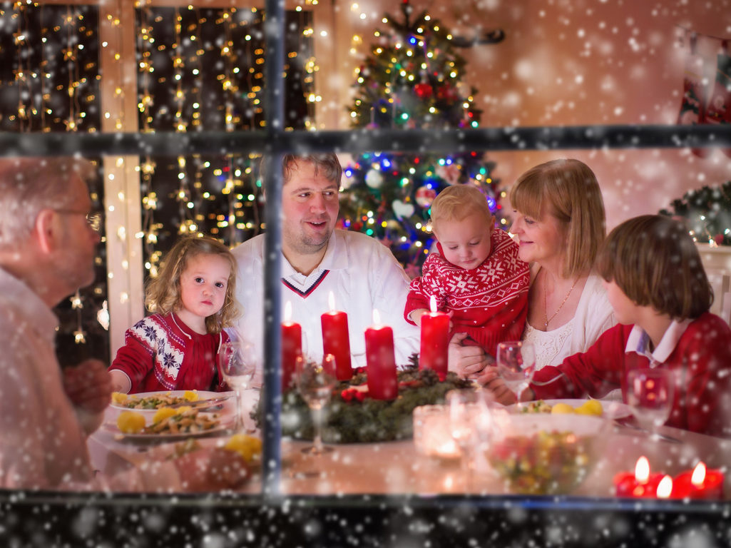 Christmas Food Around the World. What People Eat on Holidays.