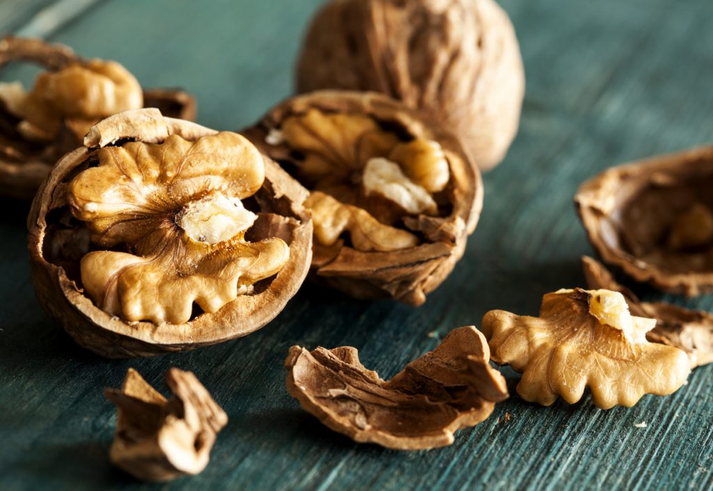 Sweet, Salty, Crunchy and Smooth: Delicious Snacks for Diabetics Sweet, Salty, Crunchy and Smooth: Delicious Snacks for Diabetics