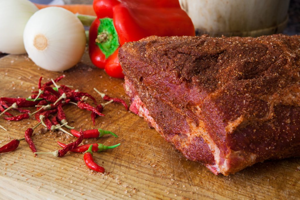 How to Make Pulled Pork in a Slow Cooker How to Make Pulled Pork in a Slow Cooker -
