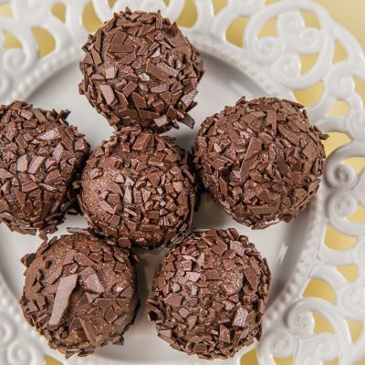Banana and Date Balls