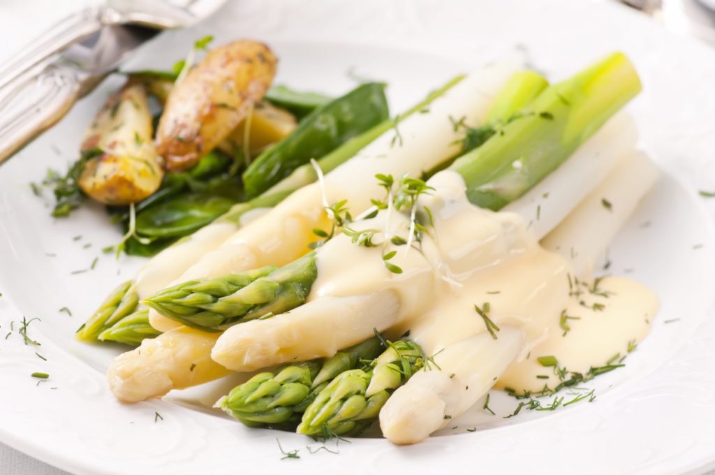 The Kitchen Basics: Learn to Cook with Asparagus The Kitchen Basics: Learn to Cook with Asparagus