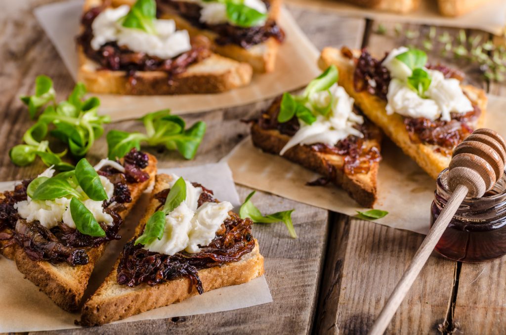 Use Caramelized Onions in These Dishes, for Tasty Results Use Caramelized Onions in These Dishes, for Tasty Results