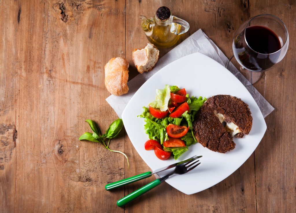 Stuffed Burgers – What You Need to Make this Cheesefest Stuffed Burgers – What You Need to Make this Cheesefest