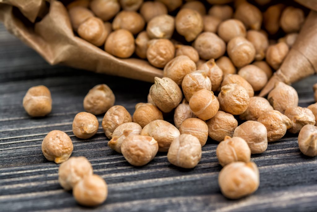 Better Hummus: 5 Tips to Amp Up the Flavor